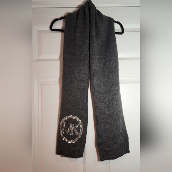 Michael Kors Gray Gemstone Logo Scarf - Picture 1 of 3